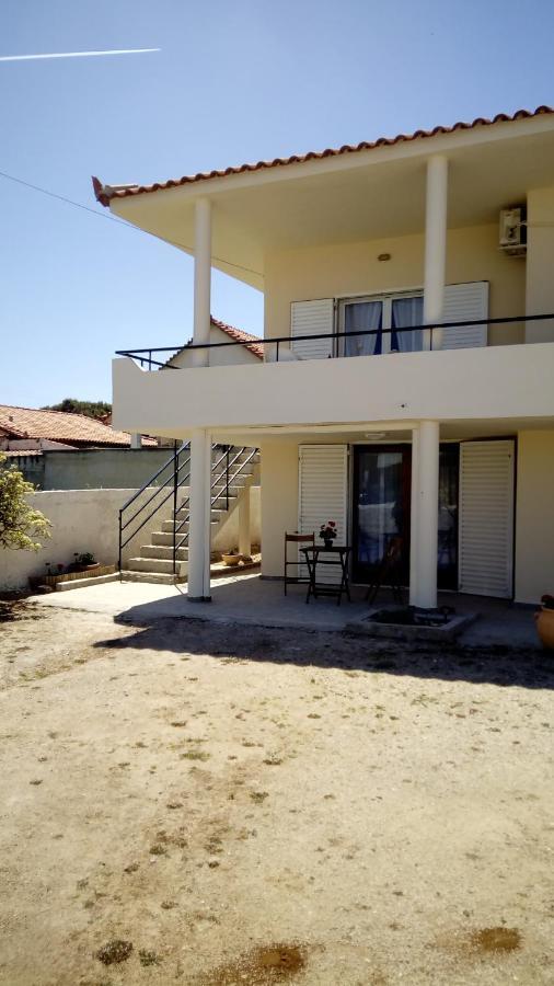 Apartment To Spiti Stin Aliki